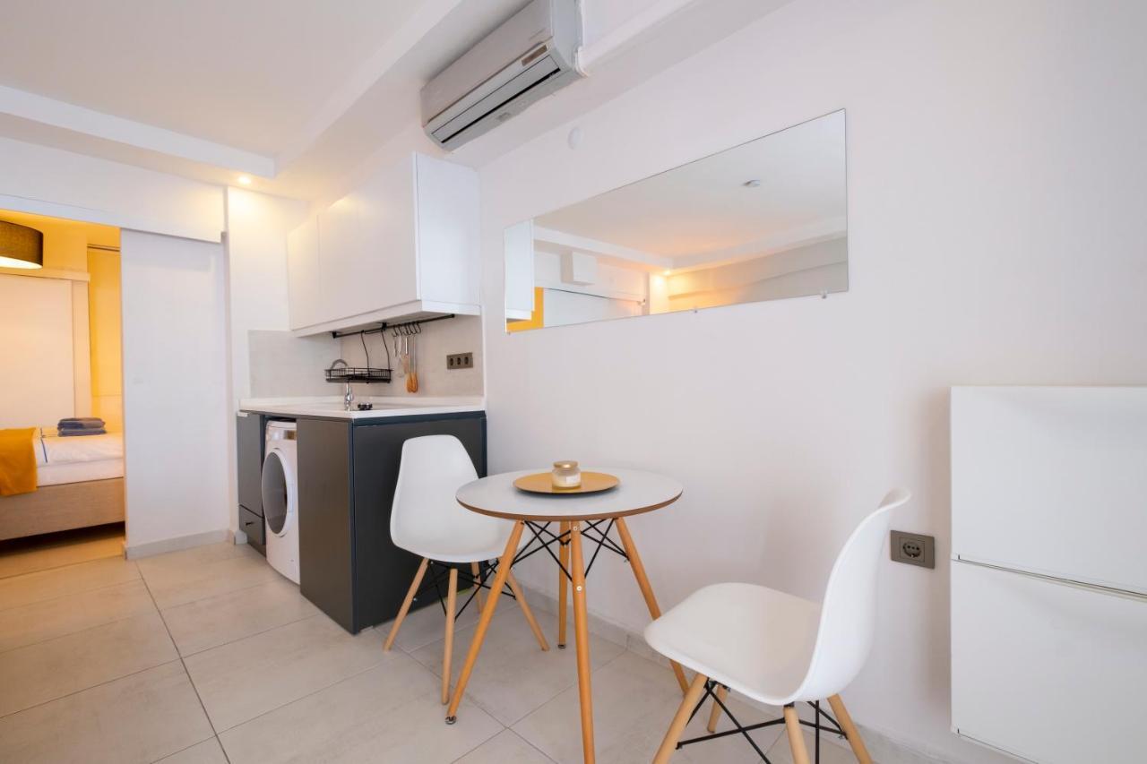 Ezgi'S Apartment With Terrace In Marmaris Exterior photo